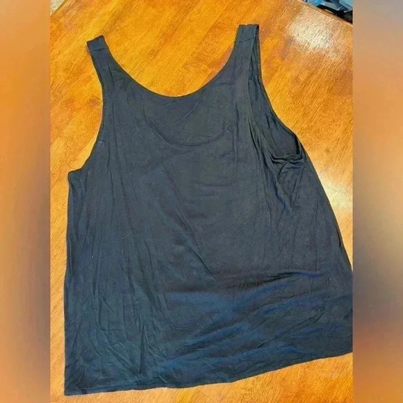 Zyia black swirl tank - Picture 1 of 4